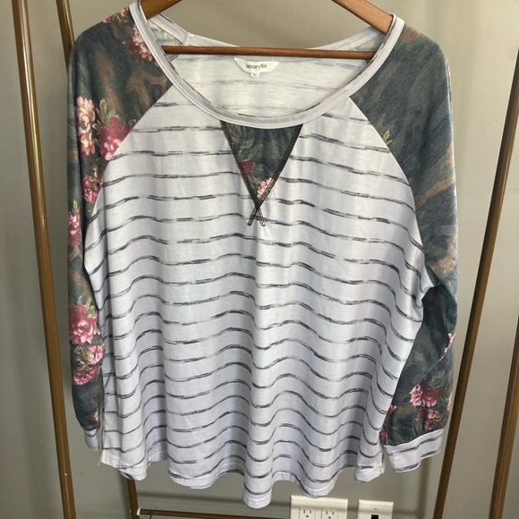 Amaryllis Long Sleeve Top size 2XL - Picture 1 of 4